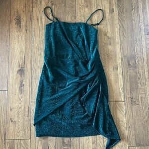 Trixxi Francesca’s sparkly cocktail dress green size Large